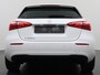 Mercedes-Benz A-klasse 250 e Limited | 18" AMG Velgen | Navigatie | Smartphone Integratie | Stoelverwarming Voor | DAB+ radio