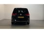 Volkswagen Touran 1.5 TSI 150pk DSG Highline Business R 7p Stoelverwarming Camera Navigatie DAB+
