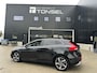 Volvo V40 1.6 D2 R-Design / Panorama / Leer / Camera / Stoelverwarming / Lichtmetaal