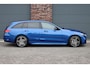 Mercedes-Benz C-klasse Estate 300 e AMG Line | Panoramadak | Memory | Distronic | Trekhaak | Night Pakket | Dodehoekassistent | Camera | Sfeerverlichting |