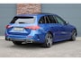 Mercedes-Benz C-klasse Estate 300 e AMG Line | Panoramadak | Memory | Distronic | Trekhaak | Night Pakket | Dodehoekassistent | Camera | Sfeerverlichting |