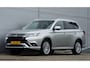 Mitsubishi Outlander PHEV 2.4 PURE PLUS 4WD | PLUG IN HYBRID | HOGE ZIT | CLIMATE | CRUISE | 18'' VELGEN | ALL IN RIJKLAARPRIJS