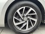 Volkswagen Golf Sportsvan 1.2 TSI Sound BlueMotion Navigatie / Apple CarPlay I Airco I PDC I Sport velgen I Dealer onderhouden