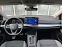 Volkswagen Golf 1.5 eTSI Life Edition Automaat I Camera I Carplay I Half leer I Stoelverw.
