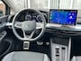 Volkswagen Golf 1.5 eTSI Life Edition Automaat I Camera I Carplay I Half leer I Stoelverw.