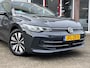 Volkswagen Golf 1.5 eTSI Life Edition Automaat I Camera I Carplay I Half leer I Stoelverw.