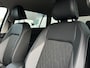 Volkswagen Golf 1.5 eTSI Life Edition Automaat I Camera I Carplay I Half leer I Stoelverw.