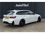 BMW 3-Serie Touring 330e M-Sport | 19,5 kWh Accu | Panodak | Head-Up | Memory | Trekhaak | 360° Camera | Fabrieksgarantie