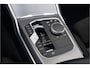 BMW 3-Serie Touring 330e M-Sport | 19,5 kWh Accu | Panodak | Head-Up | Memory | Trekhaak | 360° Camera | Fabrieksgarantie