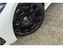 BMW 3-Serie Touring 330e M-Sport | 19,5 kWh Accu | Panodak | Head-Up | Memory | Trekhaak | 360° Camera | Fabrieksgarantie