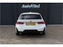 BMW 3-Serie Touring 330e M-Sport | 19,5 kWh Accu | Panodak | Head-Up | Memory | Trekhaak | 360° Camera | Fabrieksgarantie