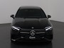 Mercedes-Benz A-klasse 180 Business Solution AMG | Panoramadak | Multibeam led | Nightpakket | Sfeerverlichting |