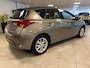 Toyota Auris 1.8 Hybrid Dynamic. Dealer onderhouden, Climate controle, Navigatie, Cruise controle, Trekhaak.