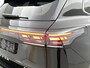 Volkswagen Tiguan 1.5 eHybrid R-Line Edition 204 PK Plug in hybrid | Trekhaak | 360 Camera | Stoelverwaming | Stuurverwarming | Panoramadak | Navigatie | Apple Carplay | Android Auto | Dodehoeksensoren | Elektrische achterklep | Keyless access |