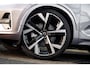 Volvo EX40 Single Motor Extended Range Ultra 82 kWh | Adaptieve Cruise Control | 22” Velgen | Black Pack | Trekhaak | Heico | Schuif/Kanteldak | Stoel + Stuurverwarming | Harman Kardon Audio | Extra Getint Glas Achter |