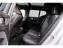 Volvo EX40 Single Motor Extended Range Ultra 82 kWh | Adaptieve Cruise Control | 22” Velgen | Black Pack | Trekhaak | Heico | Schuif/Kanteldak | Stoel + Stuurverwarming | Harman Kardon Audio | Extra Getint Glas Achter |