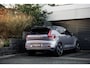 Volvo EX40 Single Motor Extended Range Ultra 82 kWh | Adaptieve Cruise Control | 22” Velgen | Black Pack | Trekhaak | Heico | Schuif/Kanteldak | Stoel + Stuurverwarming | Harman Kardon Audio | Extra Getint Glas Achter |