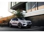 Volvo EX40 Single Motor Extended Range Ultra 82 kWh | Adaptieve Cruise Control | 22” Velgen | Black Pack | Trekhaak | Heico | Schuif/Kanteldak | Stoel + Stuurverwarming | Harman Kardon Audio | Extra Getint Glas Achter |