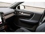 Volvo EX40 Single Motor Extended Range Ultra 82 kWh | Adaptieve Cruise Control | 22” Velgen | Black Pack | Trekhaak | Heico | Schuif/Kanteldak | Stoel + Stuurverwarming | Harman Kardon Audio | Extra Getint Glas Achter |