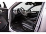 Volvo EX40 Single Motor Extended Range Ultra 82 kWh | Adaptieve Cruise Control | 22” Velgen | Black Pack | Trekhaak | Heico | Schuif/Kanteldak | Stoel + Stuurverwarming | Harman Kardon Audio | Extra Getint Glas Achter |