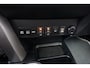 Toyota RAV4 2.5 HYBRID AWD STYLE VOLLEDIG DEALER ONDERHOUDEN CAMERA TREKHAAK KEYLESS STOELVERWARMING XENON/LED NAVI CLIMA CRUISE PDC V+A LMV PRIVACYGLAS ENZ...