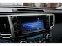 Toyota RAV4 2.5 HYBRID AWD STYLE VOLLEDIG DEALER ONDERHOUDEN CAMERA TREKHAAK KEYLESS STOELVERWARMING XENON/LED NAVI CLIMA CRUISE PDC V+A LMV PRIVACYGLAS ENZ...