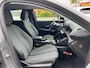 Peugeot e-208 EV Style 50 kWh | Automaat | Navigatie | Stoelverwarming | Fase 3 | BTW | 19.000km | Nieuw model |