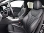 BMW 3-Serie 320i High Executive | Sport Line | Leder | Harman/Kardon | Trekhaak | Stoelverwarming | Carplay | Sfeerverlichting | Navigatie | Live Cockpit | Full LED | 18'' | Parkeerhulp