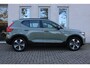 Volvo XC40 2.0 B4 Plus Dark | 19 inch lichtmetalen velgen | All-season banden | Verwarmbare voorstoelen | Verwarmbaar stuurwiel | Semi elek. trekhaak | Blind spot | Elek. bed. stoelen | Bestuurdersstoel met Memory | Achteruitrij camera | Adaptive cruise control | Google-Maps navigatie |