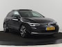 Volkswagen Golf 1.5 eTSI Style | Panoramadak | Stoelverwarming | Trekhaak | Massage | Matrix LED | Camera | Carplay | Keyless | Demping Adaptief | Memory | Navigatie | Park Assist | File Assistent