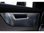 Volvo XC90 T8 Automaat Plug-in hybrid AWD Ultra Bright | Panoramadak | Massagefunctie voorstoelen | Luchtvering | Stoelventilatie voorstoelen | Voorstoelen- en achterbank verwarmbaar | 360° camera | Gelamineerde zijruiten | Premium Sound by Bowers & Wilkins | Semi Elektrische Trekhaak | 22 inch Lichtmetalen Velgen | Alarmklasse 3 | Glazen pook | Hemelbekleding donker | Blind spot | Adaptive cruise control | Pilot assist |