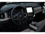 Volvo XC90 T8 Automaat Plug-in hybrid AWD Ultra Bright | Panoramadak | Massagefunctie voorstoelen | Luchtvering | Stoelventilatie voorstoelen | Voorstoelen- en achterbank verwarmbaar | 360° camera | Gelamineerde zijruiten | Premium Sound by Bowers & Wilkins | Semi Elektrische Trekhaak | 22 inch Lichtmetalen Velgen | Alarmklasse 3 | Glazen pook | Hemelbekleding donker | Blind spot | Adaptive cruise control | Pilot assist |