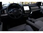 Volvo XC90 T8 Automaat Plug-in hybrid AWD Ultra Bright | Panoramadak | Massagefunctie voorstoelen | Luchtvering | Stoelventilatie voorstoelen | Voorstoelen- en achterbank verwarmbaar | 360° camera | Gelamineerde zijruiten | Premium Sound by Bowers & Wilkins | Semi Elektrische Trekhaak | 22 inch Lichtmetalen Velgen | Alarmklasse 3 | Glazen pook | Hemelbekleding donker | Blind spot | Adaptive cruise control | Pilot assist |