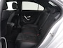 Mercedes-Benz A-klasse 200 AMG | Panoramadak | Carplay | Memory | Matrix LED | Leder/Alcantara | Keyless | Sfeerverlichting | Camera | Park Assist | Navigatie | Widescreen