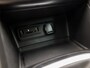 Renault Megane Estate 1.2 TCe Bose Sport (APPLE CARPLAY, GROOT NAVI, BOSE AUDIO, LEDER, CAMERA, KEYLESS, SFEERVERLICHTING, SPORTSTOELEN, TREKHAAK, GETINT GLAS, LM VELGEN, NIEUWSTAAT)