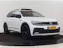 Volkswagen Tiguan Allspace 1.5 TSI R Line 7-Persoons | Panoramadak | Stoelverwarming | Trekhaak | Massage | Keyless | 19'' | Camera | Carplay | Adaptive cruise | Full LED | Navigatie