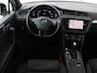 Volkswagen Tiguan Allspace 1.5 TSI R Line 7-Persoons | Panoramadak | Stoelverwarming | Trekhaak | Massage | Keyless | 19'' | Camera | Carplay | Adaptive cruise | Full LED | Navigatie