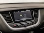 Opel Grandland X 1.2 Turbo Sport (APPLE CARPLAY, GROOT NAVI, LEDER, CLIMATE, CAMERA, LED KOPLAMPEN, SPORTSTOELEN, TREKHAAK, LANE ASSIST, NIEUWE APK, NIEUWSTAAT)