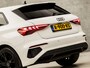 Audi A3 Sportback 30 TFSI S-Line Sport Automaat (3X S-LINE, APPLE CARPLAY, GROOT NAVI, LEDER, ADAPTIVE CRUISE, STOELVERWARMING, SPORTSTOELEN, GETINT GLAS, DAB+, NIEUWE APK, NIEUWSTAAT)