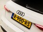 Audi A3 Sportback 30 TFSI S-Line Sport Automaat (3X S-LINE, APPLE CARPLAY, GROOT NAVI, LEDER, ADAPTIVE CRUISE, STOELVERWARMING, SPORTSTOELEN, GETINT GLAS, DAB+, NIEUWE APK, NIEUWSTAAT)