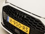 Audi A3 Sportback 30 TFSI S-Line Sport Automaat (2X S-LINE, APPLE CARPLAY, GROOT NAVI, LEDER, ADAPTIVE CRUISE, STOELVERWARMING, SPORTSTOELEN, GETINT GLAS, DAB+, NIEUWE APK, NIEUWSTAAT)