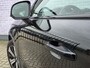 Volvo XC40 Plug-in hybrid T4 Ultimate Dark | Trekhaak | Panoramadak | 360° camera | Harman Kardon audio | Adaptive cruise control | Navigatie | Stoel- en stuurverwarming | Apple Carplay / Android Auto | Elektrische stoelverstelling |
