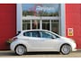 Peugeot 208 1.2 82PK ALLURE | TREKHAAK | NAVIGATIE | APPLE CARPLAY/ANDROID AUTO | CRUISE CONTROL | CLIMATE CONTROL | LICHTMETALEN VELGEN 16" | ALL SEASON BANDEN | DAB+ RADIO | PARKEERSENSOREN ACHTER |