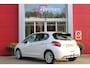 Peugeot 208 1.2 82PK ALLURE | TREKHAAK | NAVIGATIE | APPLE CARPLAY/ANDROID AUTO | CRUISE CONTROL | CLIMATE CONTROL | LICHTMETALEN VELGEN 16" | ALL SEASON BANDEN | DAB+ RADIO | PARKEERSENSOREN ACHTER |