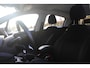 Peugeot 208 1.2 82PK ALLURE | TREKHAAK | NAVIGATIE | APPLE CARPLAY/ANDROID AUTO | CRUISE CONTROL | CLIMATE CONTROL | LICHTMETALEN VELGEN 16" | ALL SEASON BANDEN | DAB+ RADIO | PARKEERSENSOREN ACHTER |