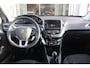 Peugeot 208 1.2 82PK ALLURE | TREKHAAK | NAVIGATIE | APPLE CARPLAY/ANDROID AUTO | CRUISE CONTROL | CLIMATE CONTROL | LICHTMETALEN VELGEN 16" | ALL SEASON BANDEN | DAB+ RADIO | PARKEERSENSOREN ACHTER |