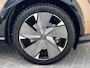 Nissan Ariya Evolve 91 kWh Automaat / WLTP bereik 516 km / Trekgewicht 750 kg / CCS snelladen / Elektrisch Glazen Schuif- en Kanteldak / Elektrisch Verstelbare Voorstoelen met geheugenset / Adaptieve Cruise Control /  Keyless Entry & Start /  Stoelventilatie / Stuur-, stoel- en achterbankverwarming / Voorruitverwarming / HUD / Camera 360° /