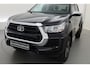 Toyota Hilux 2.4 D-4D Double Cab Challenger | "VAN" | Automaat | Grijs kent. |  Trekhaak | Camera | Adapt. Cruise | Apple CarPlay