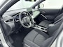 Toyota Corolla Cross Hybrid 200 Style | Navigatie | Stoel-/stuurverwarming | Dodehoek detectie | Apple Carplay / Android Auto | 18 inch