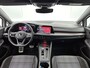Volkswagen Golf 1.4 eHybrid GTE | 245 PK | SoH 92% | Automaat | Digital Cockpit | Stoel en Stuurverwarming | Navigatie | Parkeercamera | Park Assist |